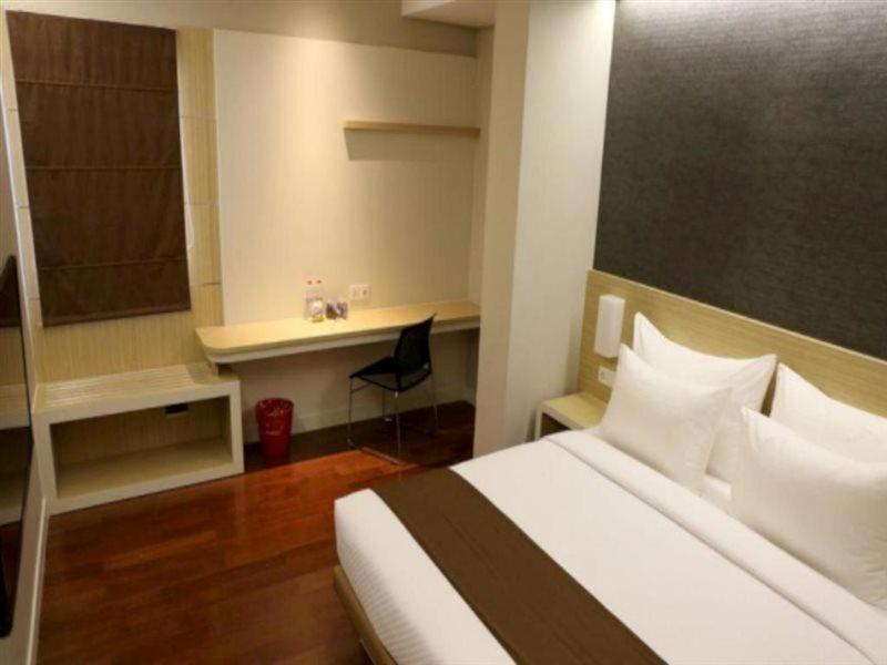 Grand Citihub Hotel @Kartini Bandar Lampung Exterior foto